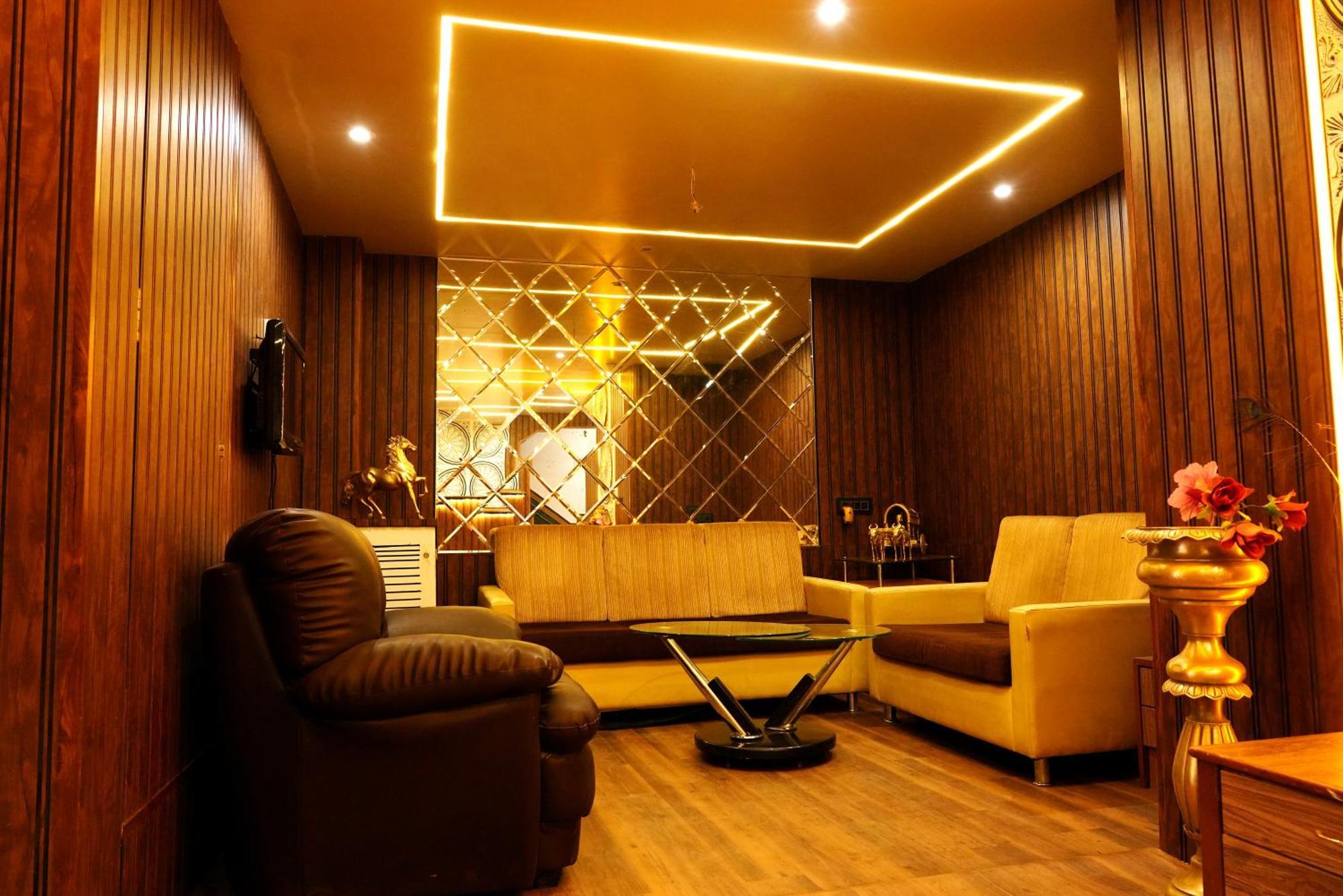 Hotel Padma Krishna Pune Ngoại thất bức ảnh
